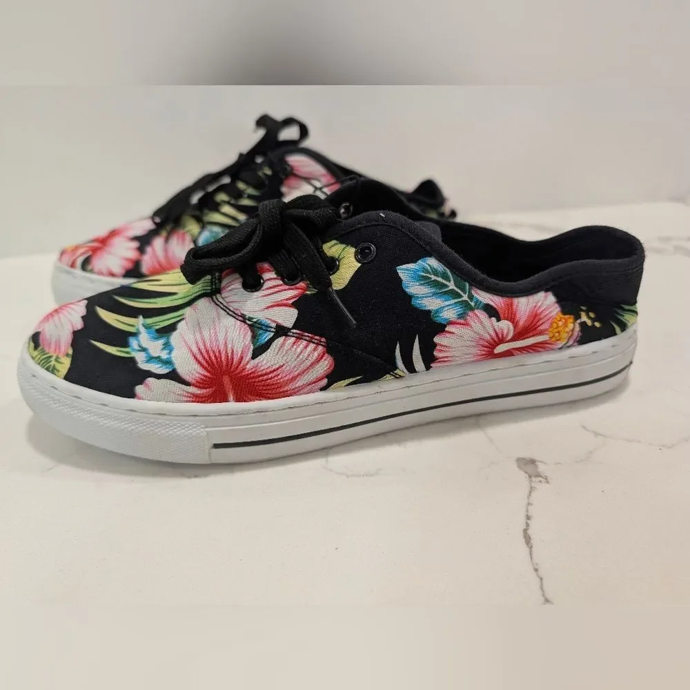 Solemate nwt sole